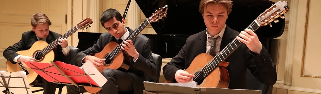 Guitar-Ensemble-Class-in-Bethesda